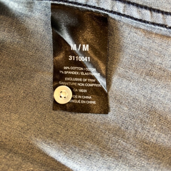 Tahari denim pearl snap button up denim long sleeve shirt size M - Picture 12 of 15